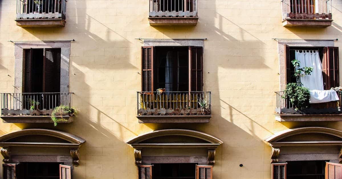 How to Get Started with Small Balcony Gardening