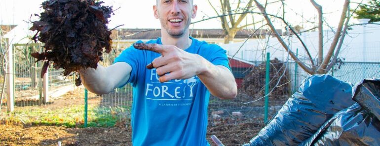 How to make EZ Leaf Compost and Leaf Mold to SUPERCHARGE your Garden